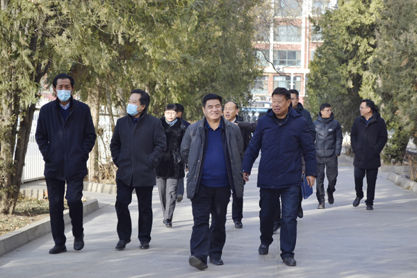 省教育厅副厅长时宁国来校调研